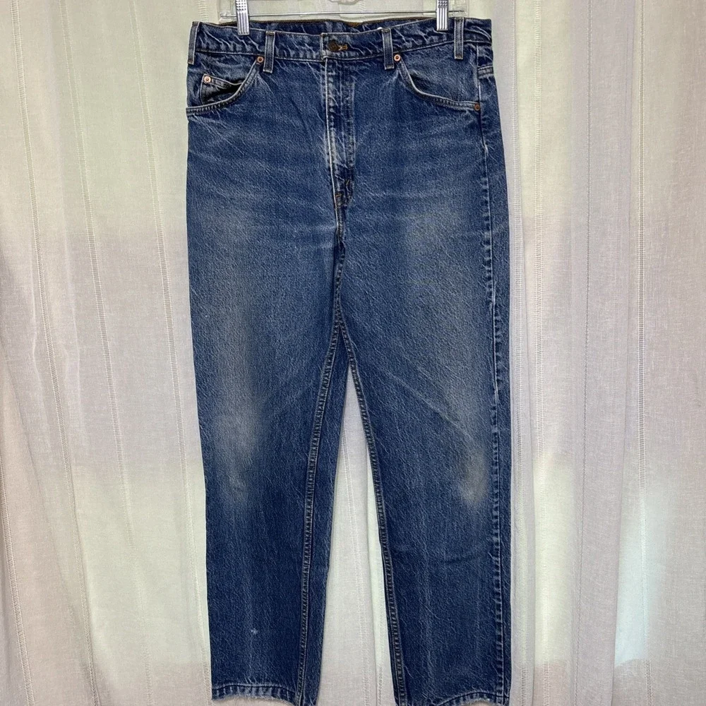 Vintage Levis 505 Jeans Mens 36x34 Blue Regular Straight Medium Wash Denim